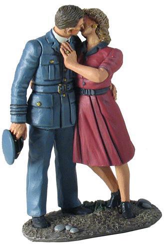 W.BRITAINS RAF PILOT AND GIRL