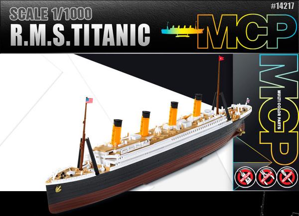 ACADEMY RMS TITANIC 1/1000