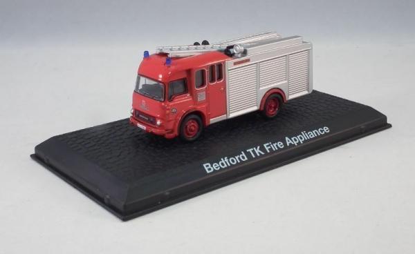 BEDFORD TK FIRE ENGINE 1/76