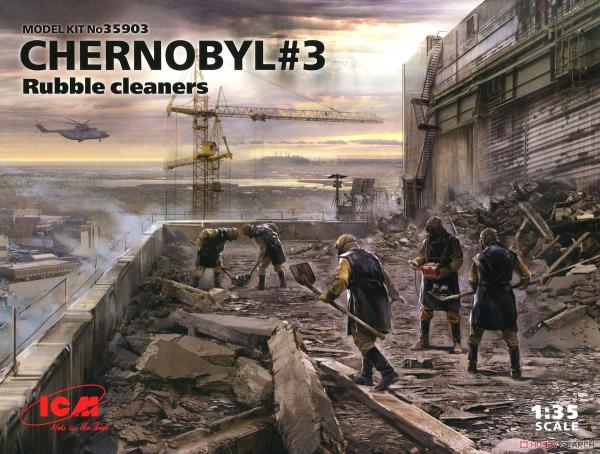 ICM 1/35 CHERNOBYL #3 RUBBLE CLEANERS