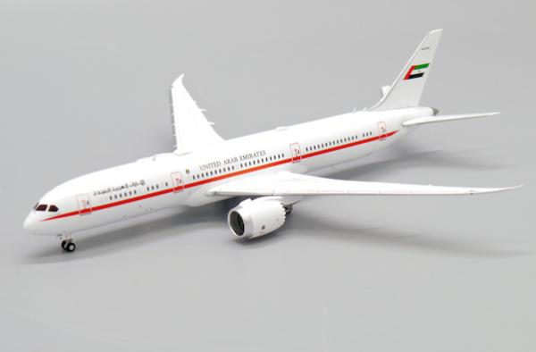 BOEING 787-9 UAE ABU DHABI 1/400