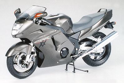 TAM HONDA CBR 1100 1/12