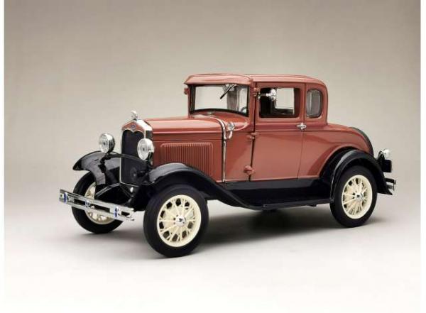 SUNSTAR \'31 FORD MODEL A COUPE BRN.