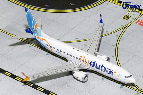 GEMINI DUBAI 737 MAX8 1/400