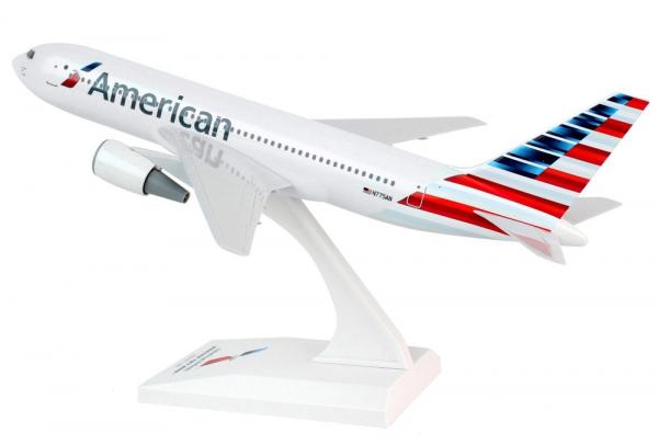 SKYMARKS AMERICAN 767-200 NEW L. 1/200